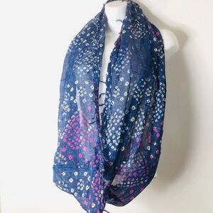 American Eagle Outfitters Navy and Fuchsia Scarf India cotton infinity